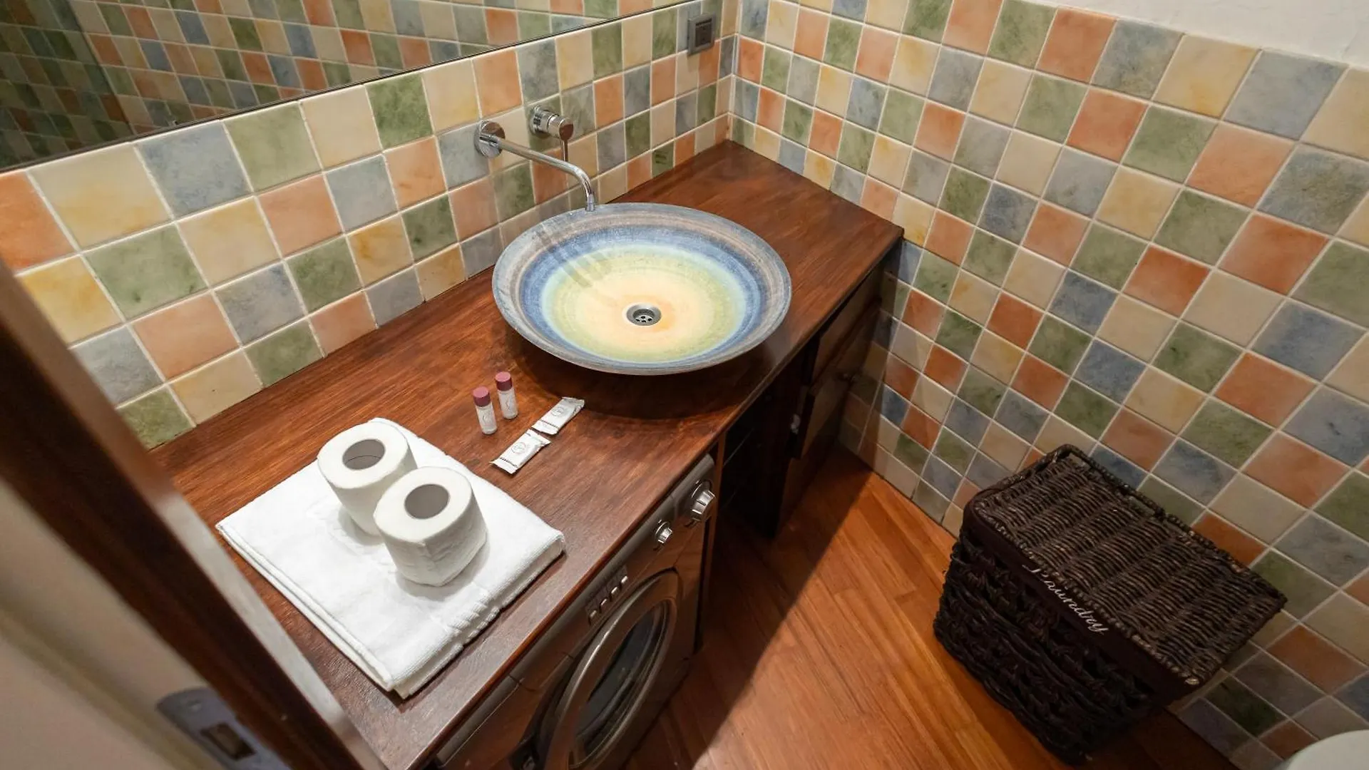 Apartment Splendido Appartamento A Due Passi Da Pasteur M1 Milan Italy